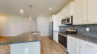 2009 Dartford Drive A, Greenville, NC 27834 – photo 7: 12-web-or-mls-1400-Dorset-Dr-Greenville-
