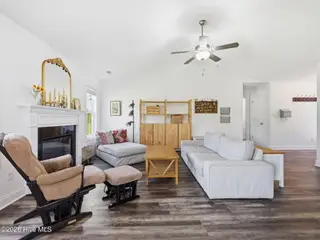 191 Moonstone Court, Jacksonville, NC 28546 – photo 5: 32-web-or-mls-191 Moonstone Ct 80
