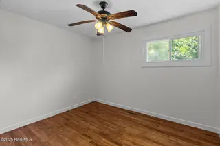 1121 River Street, Jacksonville, NC 28540 – photo 15: river-14