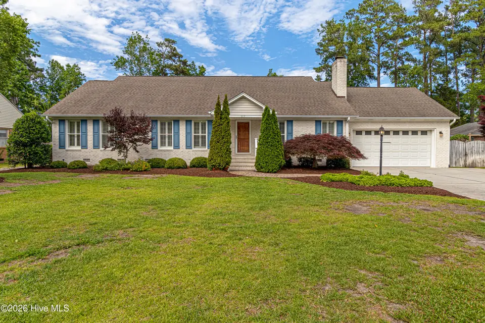 117 Hodges Street, Morehead City, NC 28557 – photo 1 of 63: Stunning Morehead City home