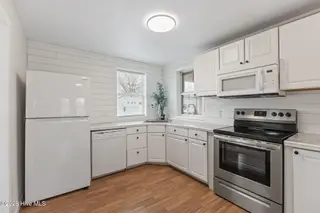 5217 Highway 101, Newport, NC 28570 – photo 12: 21-web-or-mls-1S3A3000