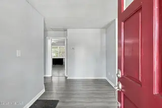 114 NW 23rd Street, Oak Island, NC 28465 — 2-bedroom home in Pinners Point, Oak Island, NC, photo 5 of 32: 6-web-or-mls-DSC09318