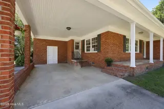 309 Forest Drive, La Grange, NC 28551 – photo 4: 47-web-or-mls-IMG_4738