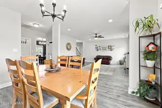 3007 Weathersby Drive, New Bern, NC 28562 – photo 24: New Lighting
