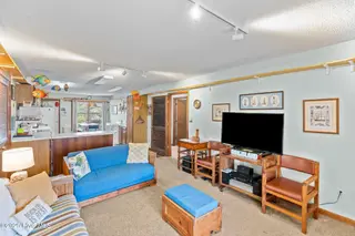 210 W Beach Drive, Oak Island, NC 28465 – photo 18: 24-web-or-mls-DSC01708