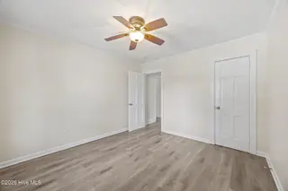 2704 Shawnee Place, Greenville, NC 27834 – photo 18: 39-web-or-mls-IMG_7067