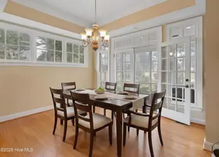 8335 Vintage Club Circle, Wilmington, NC 28411 – photo 11: vsdining