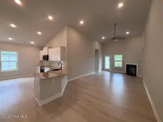 107 Firethorn Circle, Wallace, NC 28466 – photo 7: 107 Firethorn