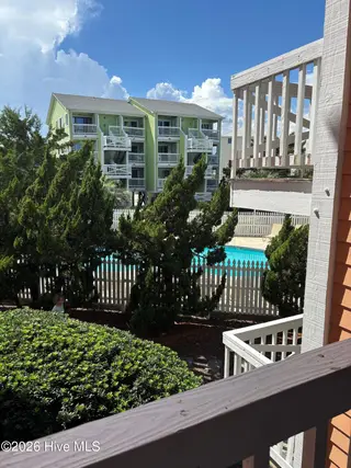 1615 Carolina Beach Avenue N Apt E3, Carolina Beach, NC 28428 — 1-bedroom condo in Seascape, Carolina Beach, NC, photo 10 of 38