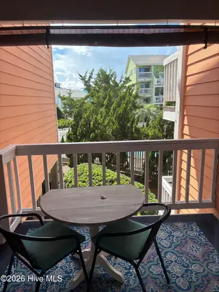 1615 Carolina Beach Avenue N Apt E3, Carolina Beach, NC 28428 — 1-bedroom condo in Seascape, Carolina Beach, NC, photo 9 of 38