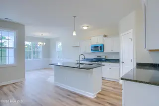 717 Jasmine Lane, Jacksonville, NC 28546 – photo 8: 717 Jasmine Ln - Interiors - Edited_7