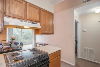 120 Crystal Pines Court, Beaufort, NC 28516 – photo 6: CRYSTAL PINES #120 (14)