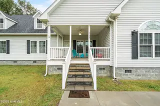 6700 D L Lewis SE, Winnabow, NC 28479 — 3-bedroom home, Winnabow, NC, photo 3 of 64: mls-4989-9