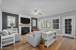 4563 Old Towne Street, Wilmington, NC 28412 – photo 5: 50-web-or-mls-DSC08909