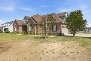 6301 Waters Edge Drive, Rocky Mount, NC 27803 – photo 5: Right Front