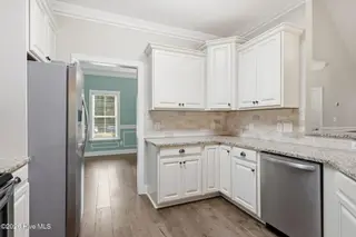 219 White Oak Bluff Road, Stella, NC 28582 – photo 17: Kitchen