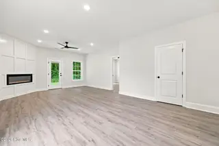 2004 Dartford Drive A, Greenville, NC 27834 – photo 11: 12-web-or-mls-IMG_0098