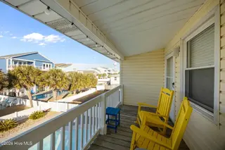 170 Ocean Boulevard W, Holden Beach, NC 28462 – photo 16: 25-web-or-mls-IMG_1313