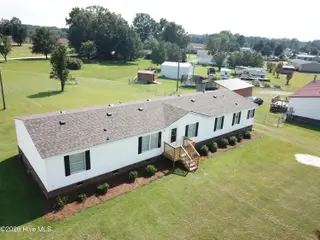 945 Katherines Place, Greenville, NC 27834 – photo 3: 3
