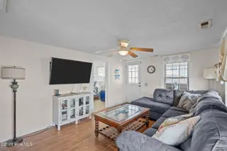 305 Atlanta Avenue, Carolina Beach, NC 28428 – photo 14: Atlanta Ave (36)