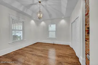 1829 Wrightsville Avenue, Wilmington, NC 28403 – photo 16: Primary Bedroom