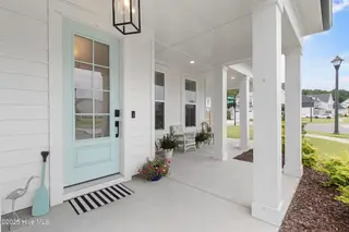 3808 Mason Port Drive, Wilmington, NC 28409 – photo 9: 9_front entryway