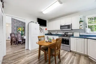 1104 Pamela Drive, Kinston, NC 28504 – photo 17: 33-web-or-mls-IMG_2144