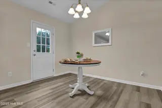 121 Starkys Creek Court, Maysville, NC 28555 — 3-bedroom home in Cross Creek, Maysville, NC, photo 7 of 30