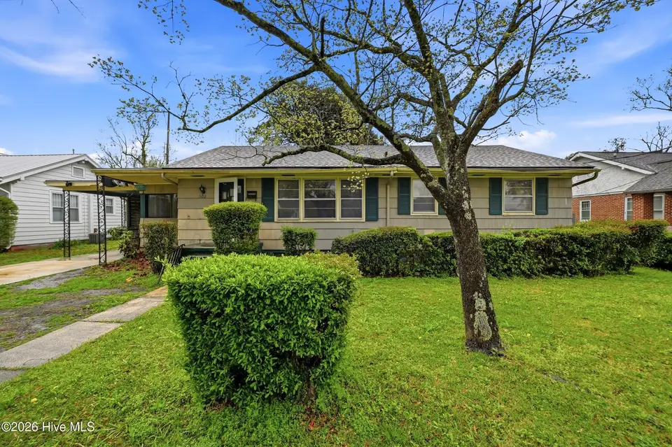 2422 Princess Place Drive, Wilmington, NC 28405 – photo 1 of 25: 1_2422_princess_pl_dr_001