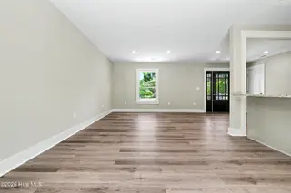 5314 Autumn Drive, Wilmington, NC 28409 — 3-bedroom home in Forest Park, Wilmington, NC, photo 5 of 36
