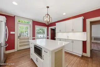 804 Pollock Street, New Bern, NC 28562 – photo 12: 24-web-or-mls-dsc_8665