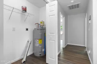 629 Walnut Drive, Jacksonville, NC 28540 – photo 11: 11