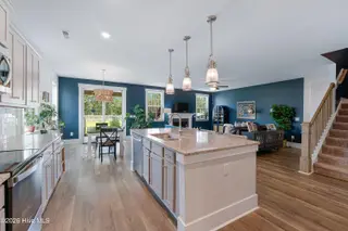 146 Ballantine Grove Lane, Newport, NC 28570 – photo 3: Kitchen with butler's pantry