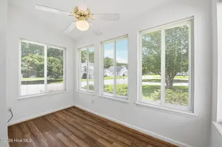 4001 Gaston Court, New Bern, NC 28562 – photo 10: 31-web-or-mls-DSC_3818
