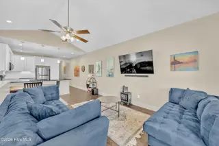 1406 Snapper Lane Unit 2, Carolina Beach, NC 28428 – photo 13: 013_img_9628_700