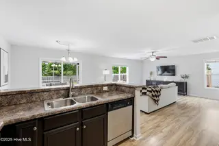 7087 Copperfield Court, Wilmington, NC 28411 – photo 15: Kitchen