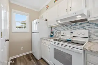 650 Cedar Point Boulevard C21, Cedar Point, NC 28584 – photo 14: 28-web-or-mls-IMG_9778