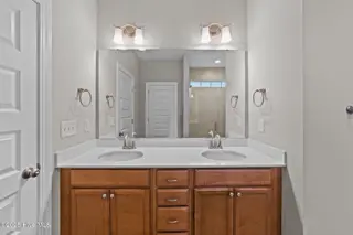3204 Honeysuckle Drive, Winterville, NC 28590 – photo 22: 40-web-or-mls-DSC_6208