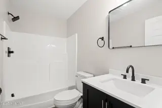 124 Fieldcrest Lane, Beulaville, NC 28518 — 3-bedroom manufactured home, Beulaville, NC, photo 24 of 29: 124fieldcrest24