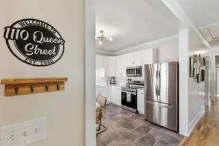 1110 Queen Street, Wilmington, NC 28401 – photo 6: 11_img_2375