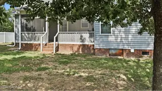 618 Broadmoor Court, Grimesland, NC 27837 – photo 7: 6-web-or-mls-618 Broadmoor Court-6