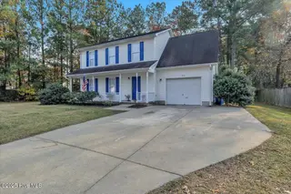 402 Huff Drive, Jacksonville, NC 28546 – photo 7: 37-Final 402 Huff Dr Jacksonville-RJREM-