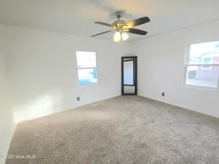 909 Clyde Drive, Jacksonville, NC 28540 – photo 20: 20250116_154505