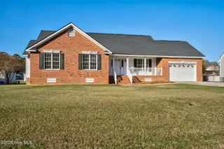 411 Woodfield Drive, Nashville, NC 27856 – photo 1: front