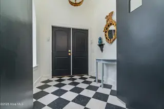 1300 Evans Street, Morehead City, NC 28557 – photo 9: Foyer/Entrance view
