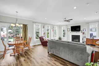 235 Topsail Watch Drive, Hampstead, NC 28443 — 3-bedroom home in Topsail Watch, Hampstead, NC, photo 3 of 58: 23-web-or-mls-6G8A9339