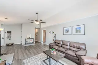 126 Forest Bluff Drive, Jacksonville, NC 28540 — 3-bedroom home in River Hills, Jacksonville, NC, photo 6 of 22: Living Room