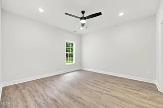 2004 Dartford Drive A, Greenville, NC 27834 – photo 17: 18-web-or-mls-IMG_0119