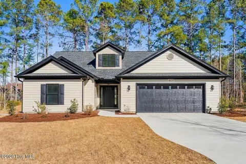 714 Boundary Loop Road NW, Calabash