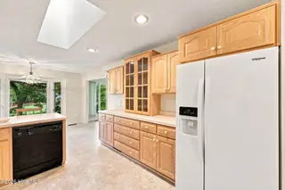 100 Sakonnet Trail, Pinehurst, NC 28374 – photo 14: 22-web-or-mls-IMG_4324